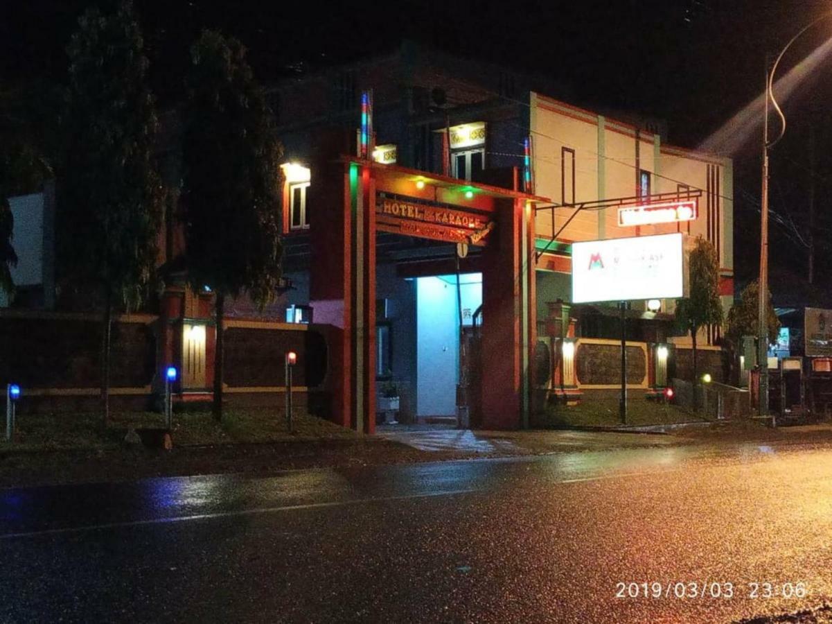 Penginapan Hotel Mangir Asri Giaoag Экстерьер фото